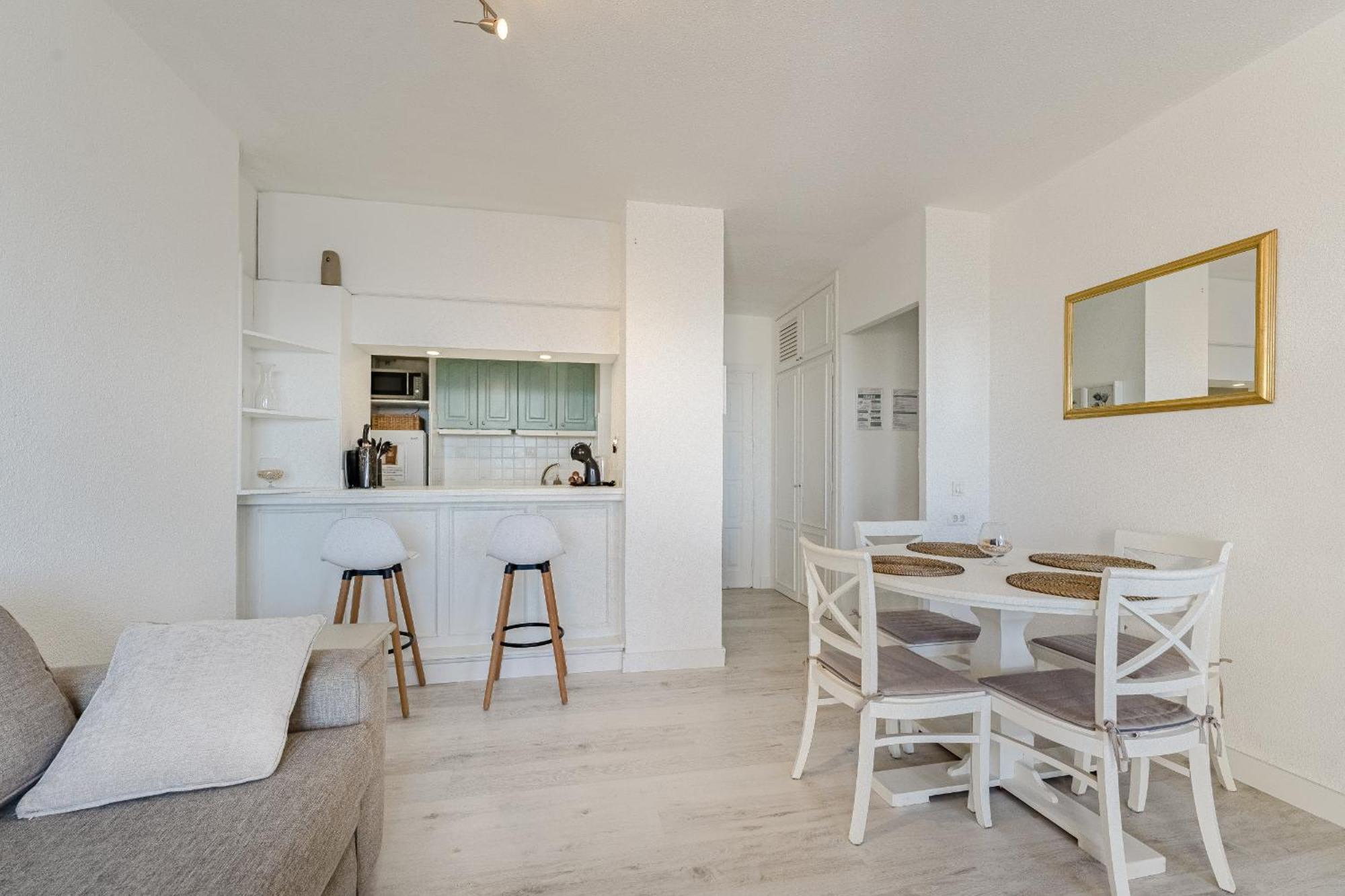 Panoramic Apartments In Club Paraiso Ocean View 아데제 외부 사진